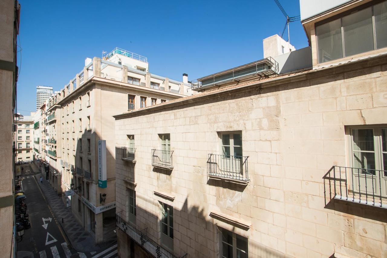 First Line Luxury Apartments Alicante Buitenkant foto