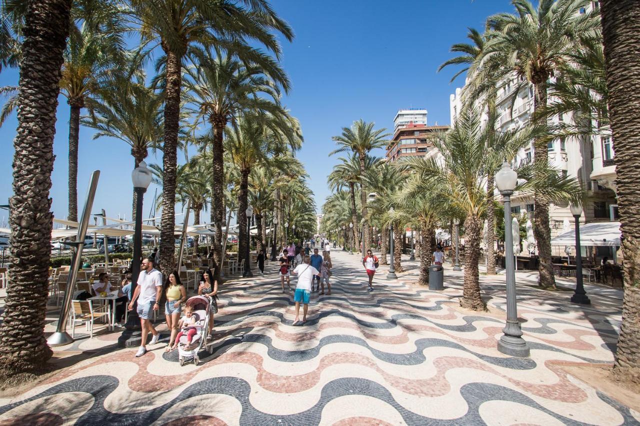 First Line Luxury Apartments Alicante Buitenkant foto
